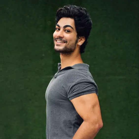  Tushar